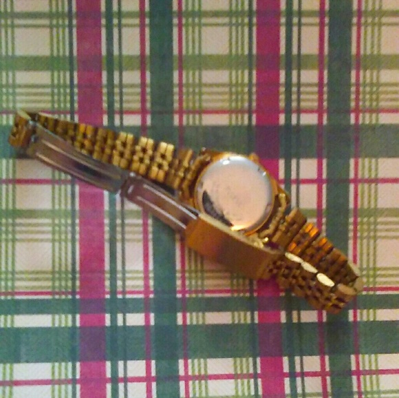 GENEVA - Picture 5 of 5